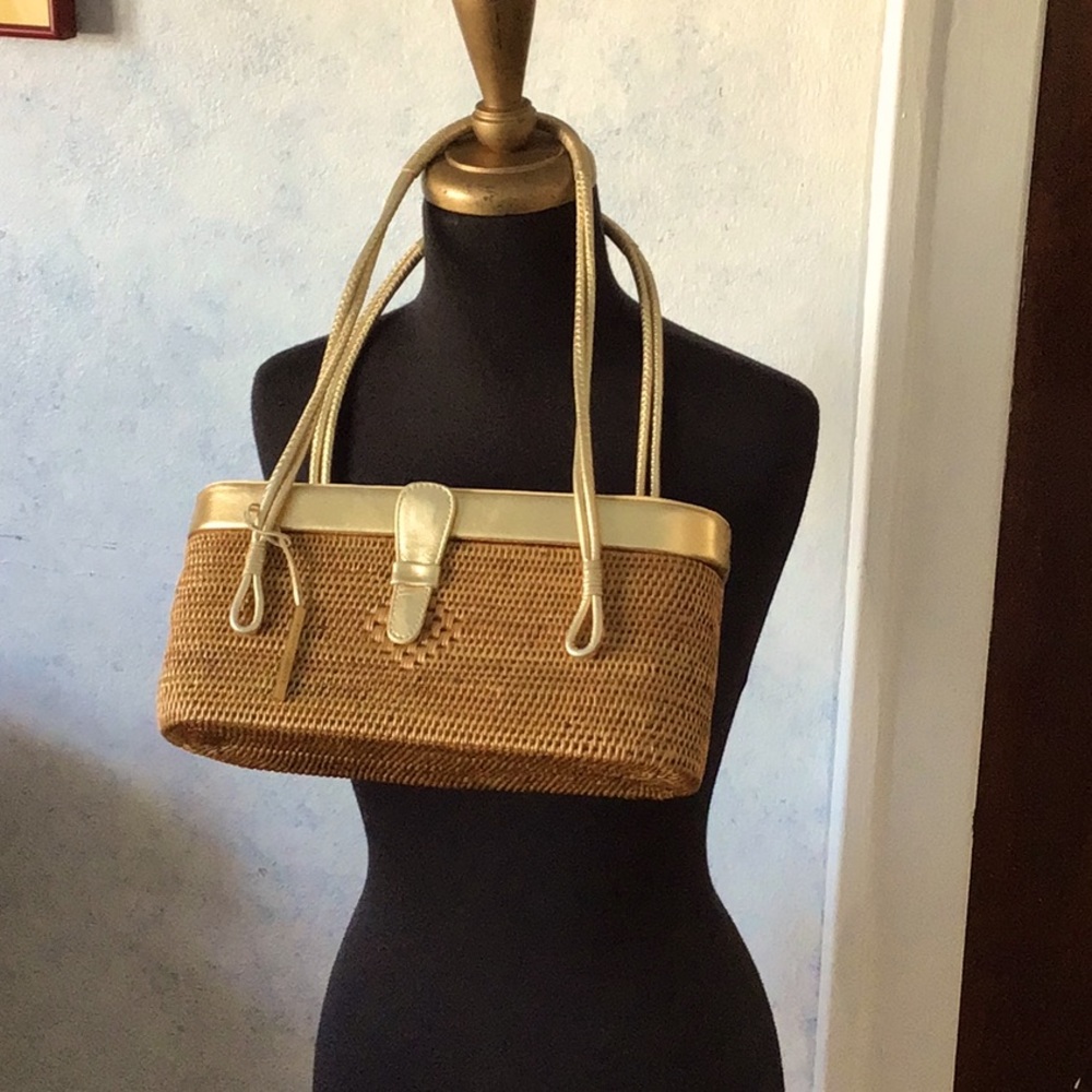#Elliot Lucca straw and leather Bag
